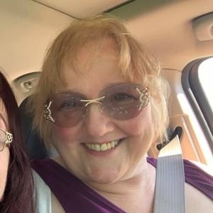 Meet your Posher, Christine